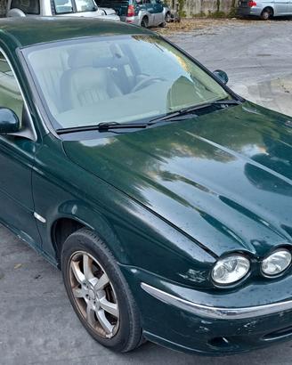 JAGUAR X-TYPE 2005 SOLO PER RICAMBI