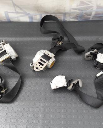 Kit Cinture di Sicurezza Toyota IQ