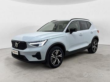 Volvo XC40 B3 automatico