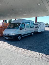 Furgone Ducato 9 posti più roulotte