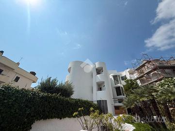 4 LOCALI A SANTA MARINELLA