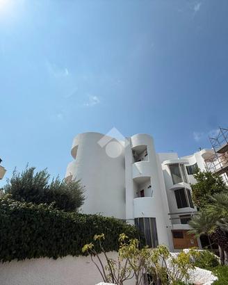 4 LOCALI A SANTA MARINELLA