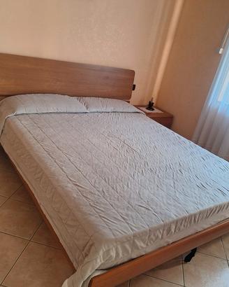 Camera da letto completa 