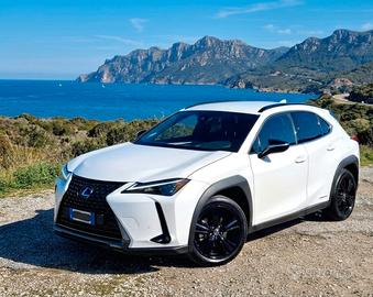Lexus UX250h Midnight 184cv garanzia Lexus select