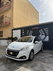 Peugeot 208 BlueHDi 100 Stop&Start 5 porte Active