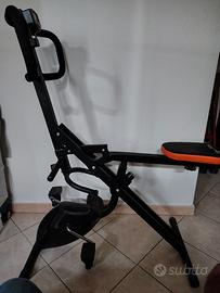 Total crunch completa di cyclette più accessori 