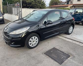 Peugeot 207 1.4 8V 75CV 3p. Energie