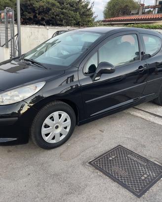 Peugeot 207 1.4 8V 75CV 3p. Energie