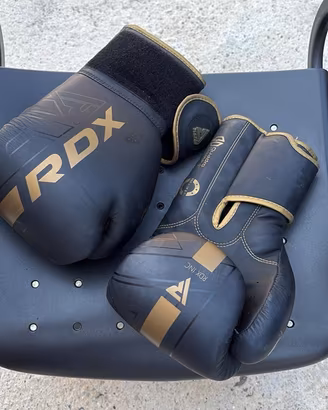 Guantoni da Boxe RDX F6 Kara – Nero / Oro