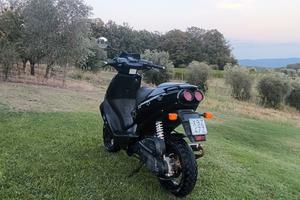 Aprilia sr 50cc, motore abbastanza nuovo