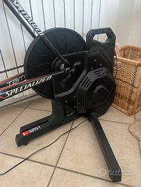 Rullo Smart Élite Suito T e zwift cog