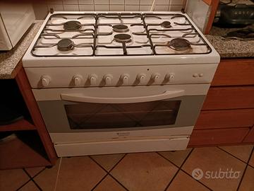 CUCINA DA 90 A LIBERA ISTALLAZIONE MARCA ARISTON