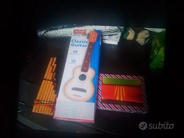 CHITARRA BONTEMPI  FLAUTO DI PAN E AEREI