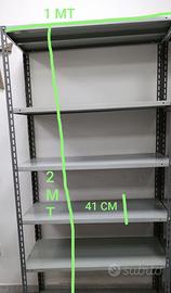 Scaffale con 5 ripiani