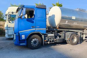 Volvo e5 + cisterna alimentare