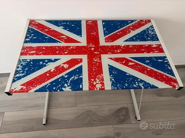 scrivania tavolo in vetro e fetto battuto