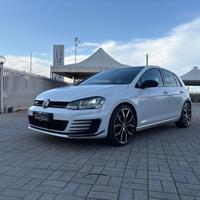 Volkswagen Golf GTD 2.0 TDI DSG 5p.