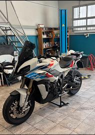 BMW S1000XR