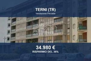 Immobile in asta di 45 m² a Terni
