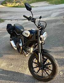 Ducati Scrambler 800 - 2016