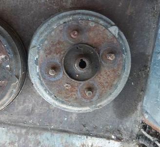 2 tamburi freno usati ANTERIORI per LANCIA ARDEA