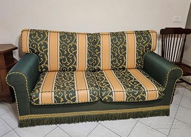 Divano stile barocco verde e giallo