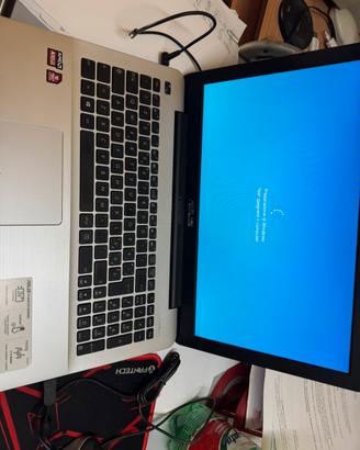 Asus F555Q