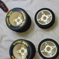 cerchi e gomme per modellismo 