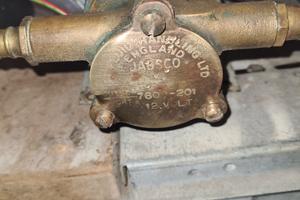 Pompa di sentina 12 volts JABSCO