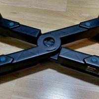 supporto per PC con ruote