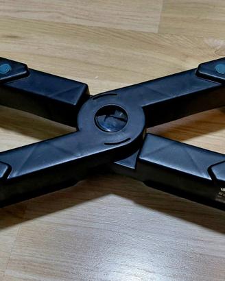 supporto per PC con ruote