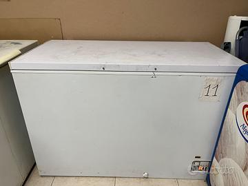 Congelatore a pozzetto cm 130