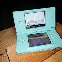 Nintendo DS Lite azzurro + caricatore 
