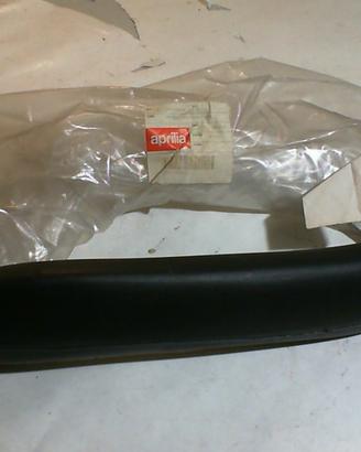 PRESA ARIA VARIATORE SCARABEO APRILIA AP8139249
