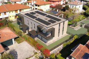 4 LOCALI A PIOMBINO DESE