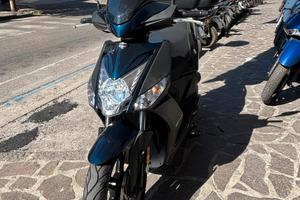 Kymco Agility 50 r16 + bauletto originale