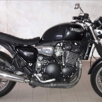 Triumph legent 900