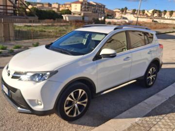 Toyota RAV4 2.0 D-4D STYLE 2WD MY14+ Anniversary