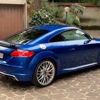 Audi tts quattro
