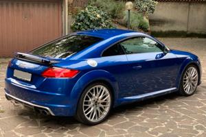 Audi tts quattro