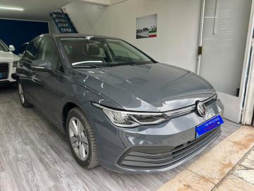 Volkswagen Golf 1.0 eTSI EVO DSG Life