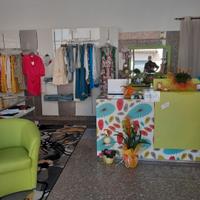 Mobili negozio abbigliamento