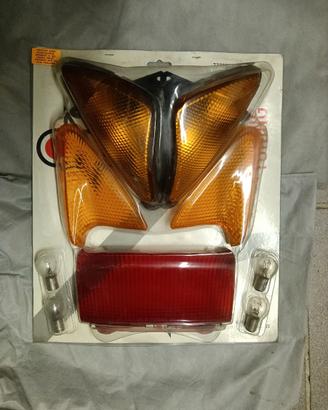 KIT LUCI GEMME FRECCE anteriori-post YAMAHA TMAX