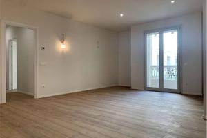 Appartamento di 169 m² con più di 5 locali a Reggi