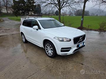 Volvo xc90 colore bianco
