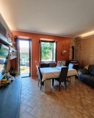 3 LOCALI A SAN VITO ROMANO