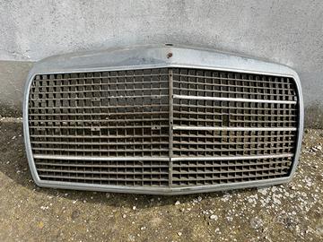 Maschera Mercedes