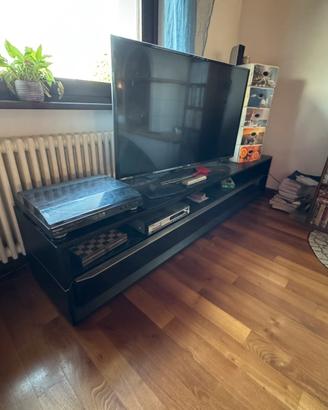 Mobiletto TV nero con cassettone