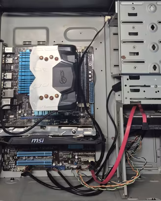 PC fisso AMD FX8350 GTX 750 Ti 8GB Ram DDR3 NO PSU