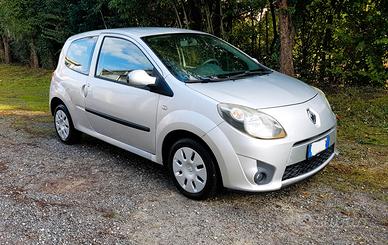 RENAULT Twingo 2ª serie - NEOPATENTATI